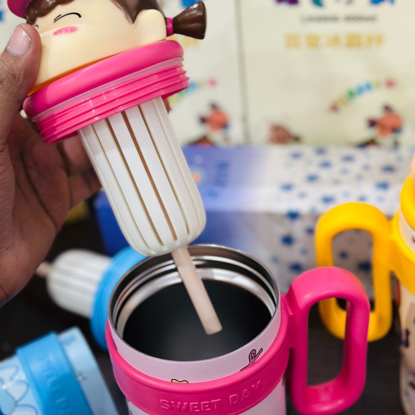 Exclusive Crayon™ Shinchan Tumbler, Sipper, Stainless Steel, 800ml