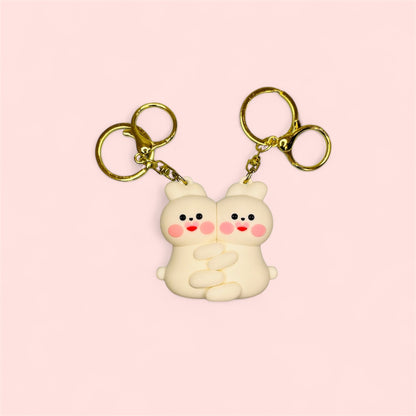 Hugging Couple Magnetic 3D Keychain
